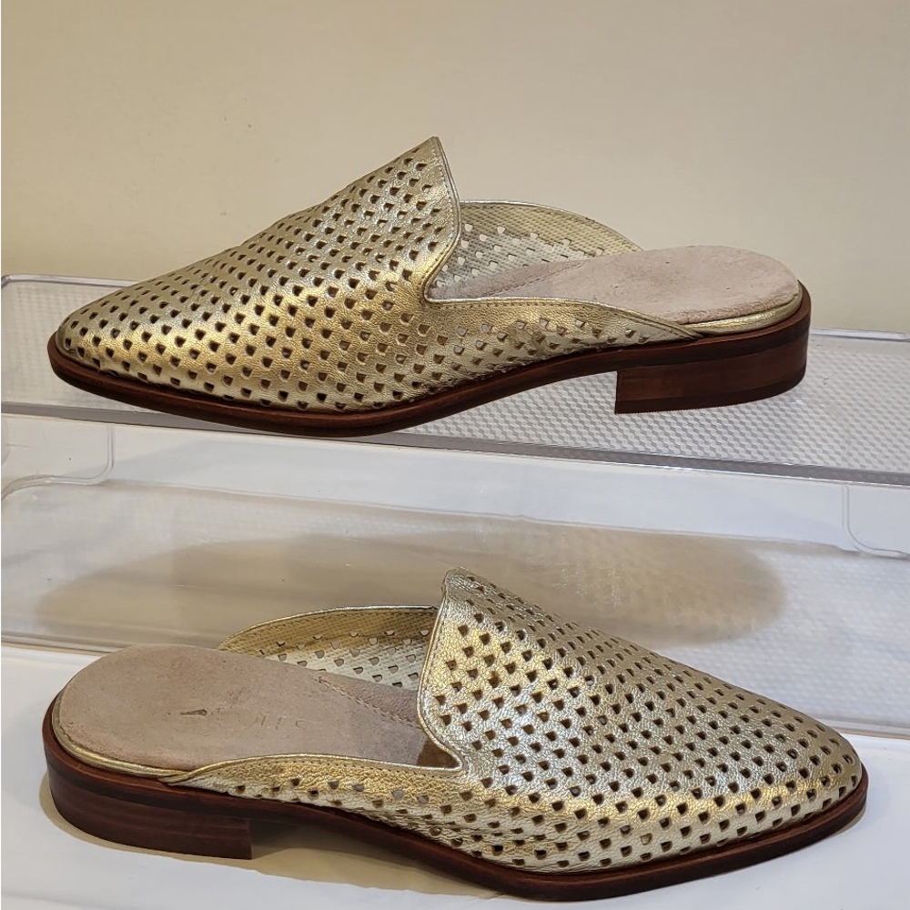 AEROSOLES gold leather perforated mules